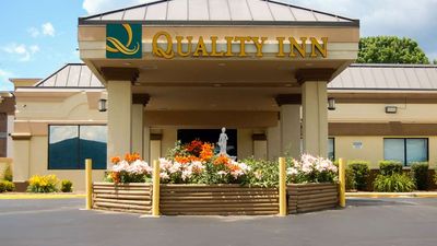 Quality Inn Mill Hall