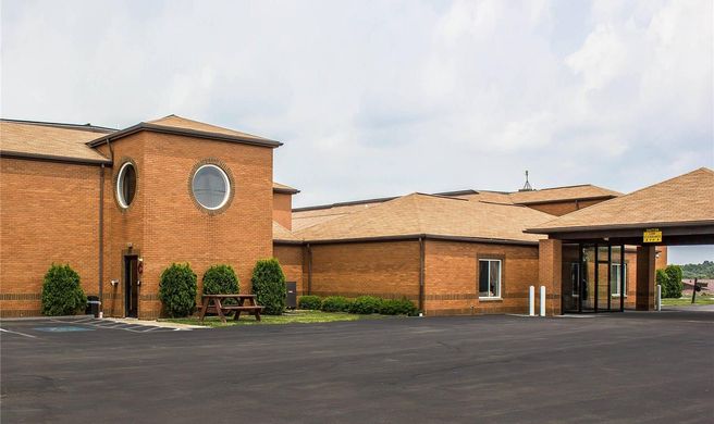 Quality Inn Clarion Exterior