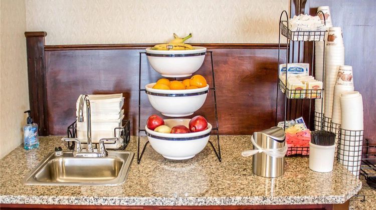 Quality Inn Clarion Restaurant