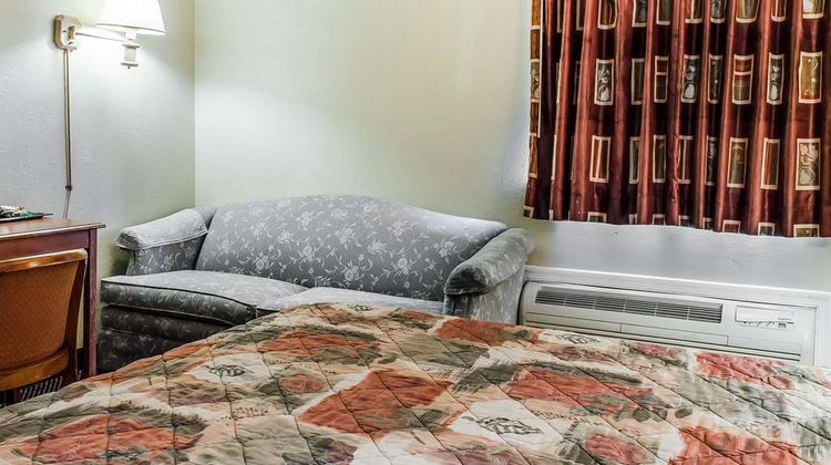Rodeway Inn, Allentown Room