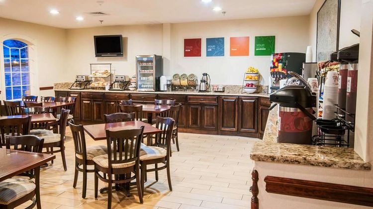 Comfort Inn Amish Country Restaurant