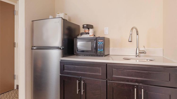 Comfort Inn Ebensburg Suite