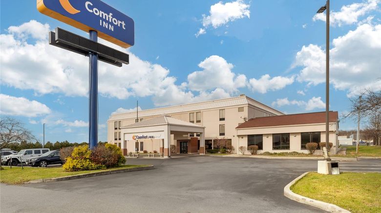<b>Comfort Inn Ebensburg Exterior</b>. Images powered by <a href="https://iceportal.shijigroup.com/" title="IcePortal" target="_blank">IcePortal</a>.