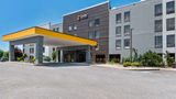 Comfort Inn and Suites York North Exterior