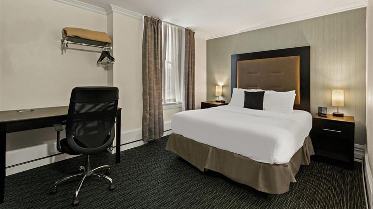 Quality Inn Center City Room