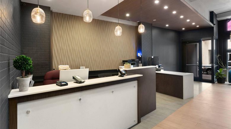 <b>Quality Inn Center City Lobby</b>. Images powered by <a href="https://iceportal.shijigroup.com/" title="IcePortal" target="_blank">IcePortal</a>.