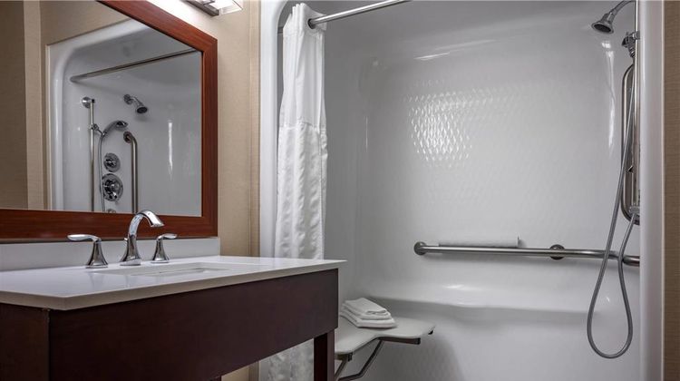 Comfort Suites State College Room