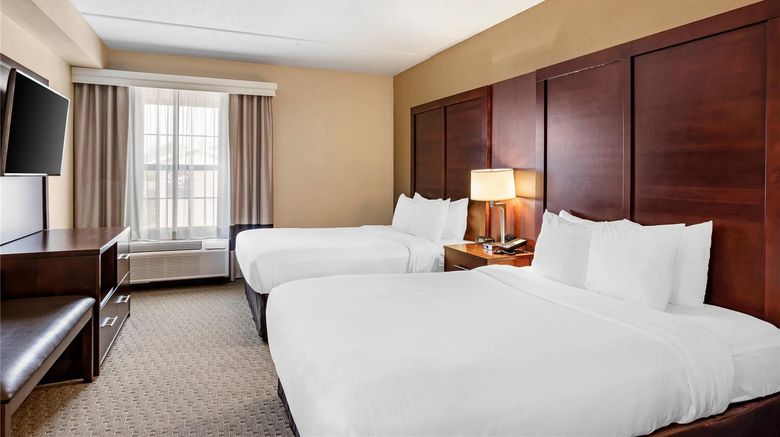 <b>Comfort Suites State College Room</b>. Images powered by <a href="https://iceportal.shijigroup.com/" title="IcePortal" target="_blank">IcePortal</a>.