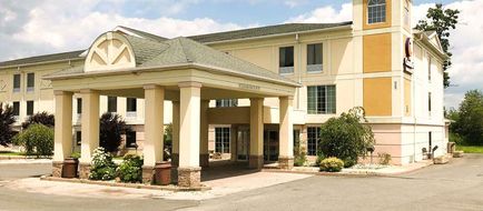 Comfort Inn & Suites Mount Pocono Exterior