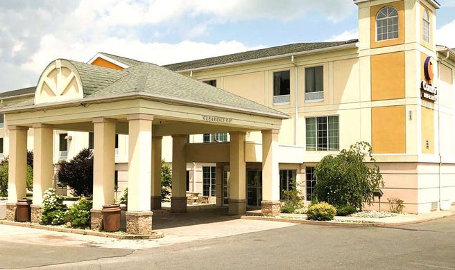 Comfort Inn & Suites Mount Pocono Exterior