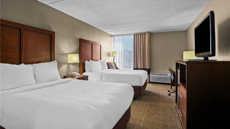 <b>Comfort Inn Cranberry Twp Room</b>. Images powered by <a href="https://iceportal.shijigroup.com/" title="IcePortal" target="_blank">IcePortal</a>.