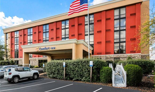 Comfort Inn Cranberry Twp Exterior