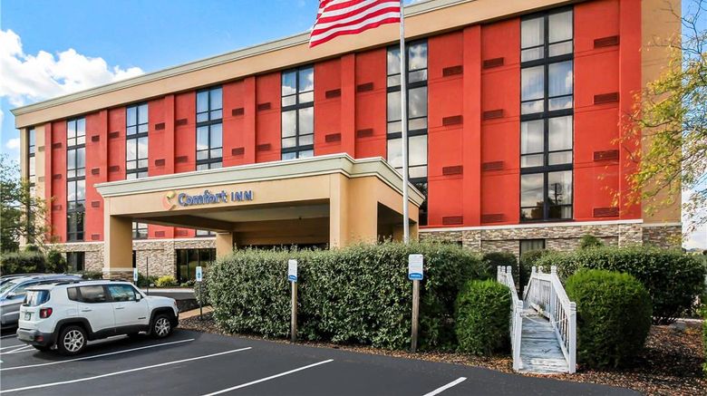 Comfort Inn Cranberry Twp Exterior. Images powered by <a href="https://iceportal.shijigroup.com" target="_blank" rel="noopener">Ice Portal</a>.