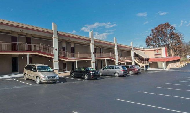 Econo Lodge Hermitage South Exterior