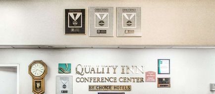 Quality Inn & Conference Center Lobby