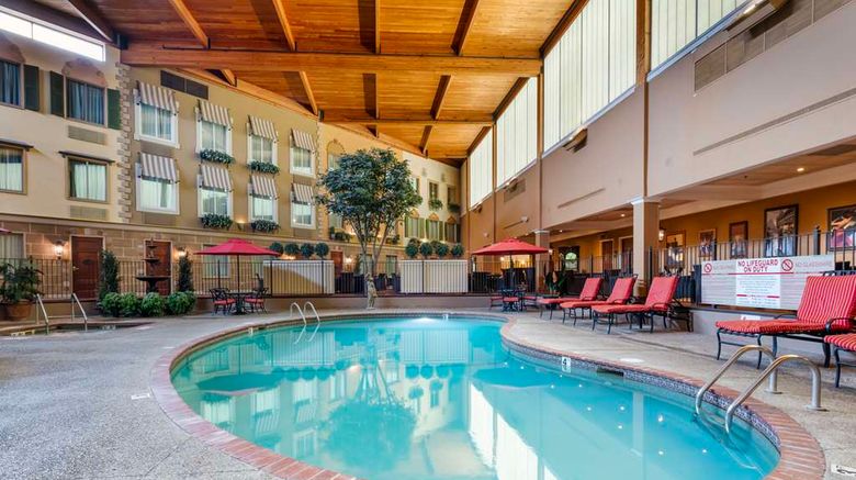 <b>Best Western Plus White Bear Country Inn Pool</b>. Images powered by <a href="https://iceportal.shijigroup.com/" title="IcePortal" target="_blank">IcePortal</a>.
