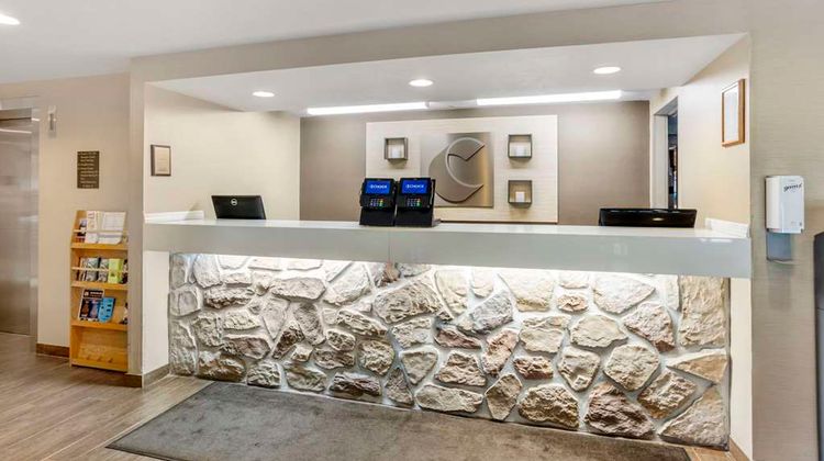 Comfort Inn Huntingdon Lobby