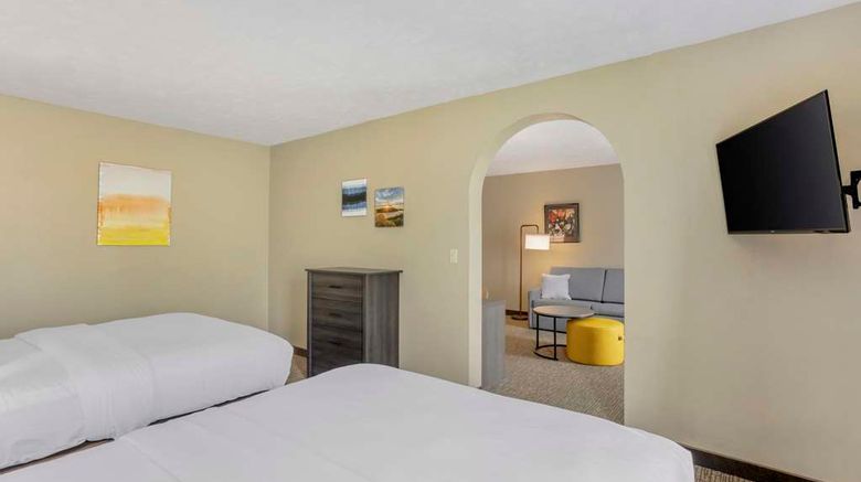 <b>Comfort Inn Huntingdon Suite</b>. Images powered by <a href="https://iceportal.shijigroup.com/" title="IcePortal" target="_blank">IcePortal</a>.