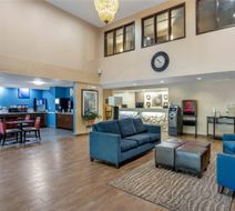 Comfort Inn Huntingdon Lobby