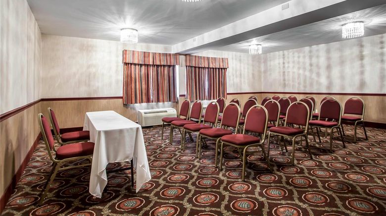 <b>Comfort Inn Trevose Meeting</b>. Images powered by <a href="https://iceportal.shijigroup.com/" title="IcePortal" target="_blank">IcePortal</a>.