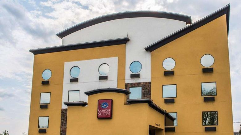 Comfort Suites Monroeville - Pittsburgh East Exterior. Images powered by <a href="https://iceportal.shijigroup.com" target="_blank" rel="noopener">Ice Portal</a>.