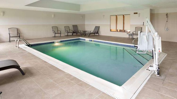Comfort Suites Bloomsburg Pool