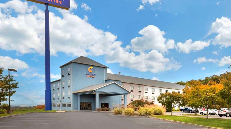Comfort Suites Bloomsburg Exterior