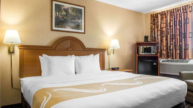 Quality Inn Meadville Room