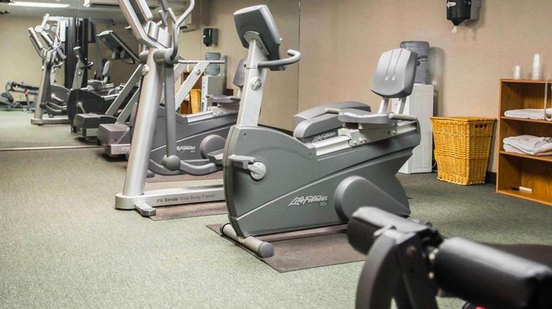 <b>Quality Inn New Columbia Health</b>. Images powered by <a href="https://iceportal.shijigroup.com/" title="IcePortal" target="_blank">IcePortal</a>.