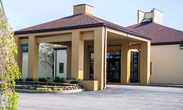 Quality Inn New Columbia