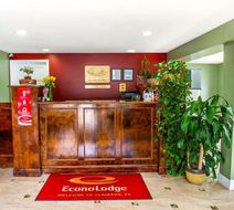 Econo Lodge Jefferson Hills Hwy 51 Lobby