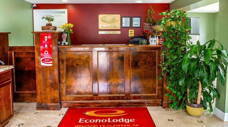 Econo Lodge Jefferson Hills Hwy 51 Lobby