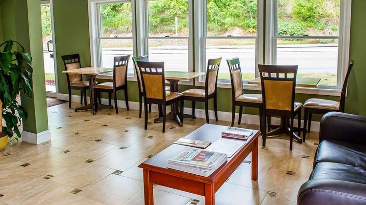 Econo Lodge Jefferson Hills Hwy 51 Restaurant