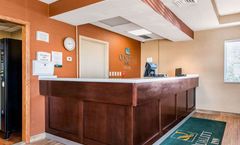 Quality Inn And Suites New Castle