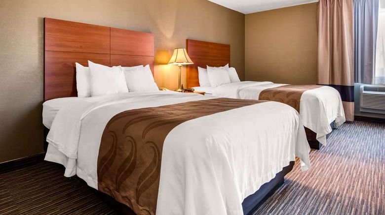 <b>Quality Inn And Suites New Castle Suite</b>. Images powered by <a href="https://iceportal.shijigroup.com/" title="IcePortal" target="_blank">IcePortal</a>.