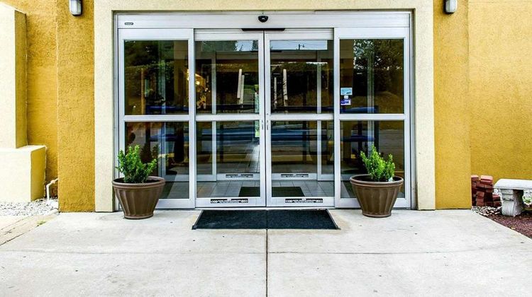 Econo Lodge Harrisburg Exterior