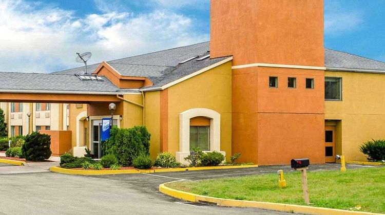 Econo Lodge Harrisburg Exterior