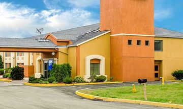 Econo Lodge Harrisburg