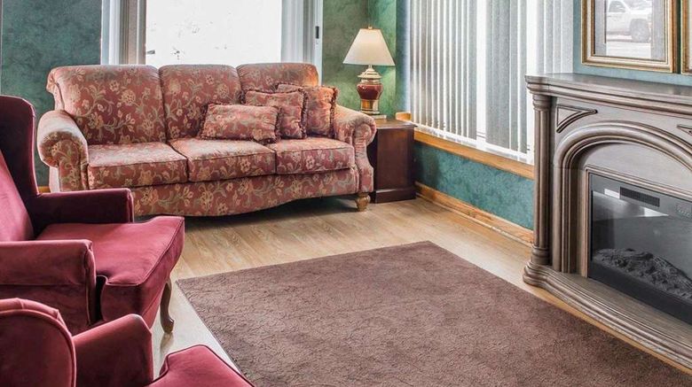 <b>Quality Inn Waynesburg Lobby</b>. Images powered by <a href="https://iceportal.shijigroup.com/" title="IcePortal" target="_blank">IcePortal</a>.