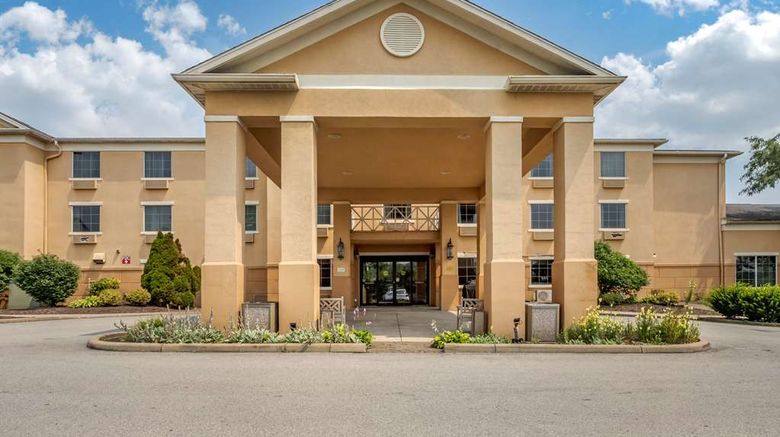 <b>Comfort Inn Meadowlands Exterior</b>. Images powered by <a href="https://iceportal.shijigroup.com/" title="IcePortal" target="_blank">IcePortal</a>.
