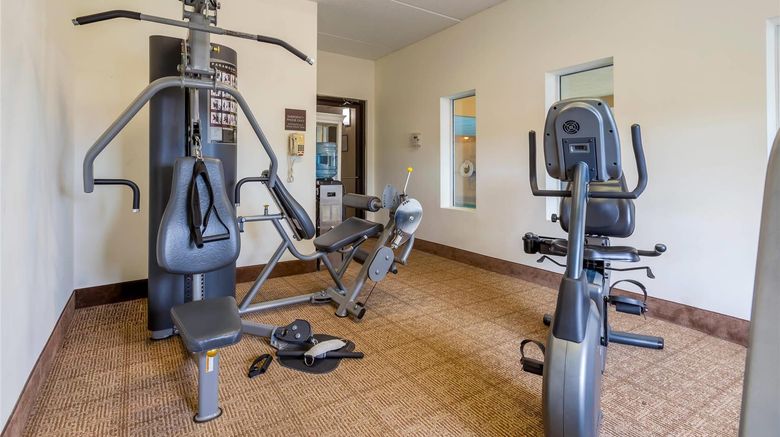 <b>Comfort Inn & Suites Wilkes-Barre Health</b>. Images powered by <a href="https://iceportal.shijigroup.com/" title="IcePortal" target="_blank">IcePortal</a>.