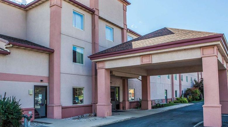 <b>Quality Inn Midway Exterior</b>. Images powered by <a href="https://iceportal.shijigroup.com/" title="IcePortal" target="_blank">IcePortal</a>.