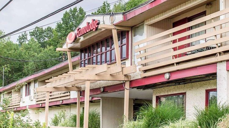 Econo Lodge Clarks Summit Scranton Exterior