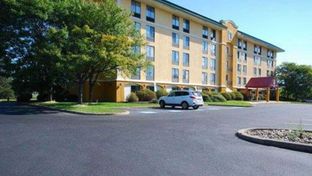 Quality Inn and Suites Bensalem