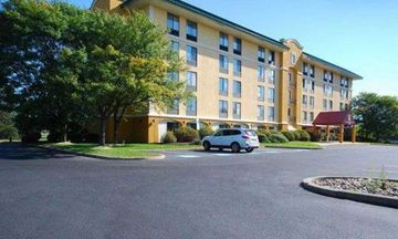 Quality Inn and Suites Bensalem