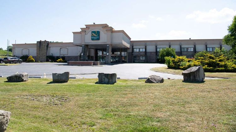 Quality Inn Somerset Exterior