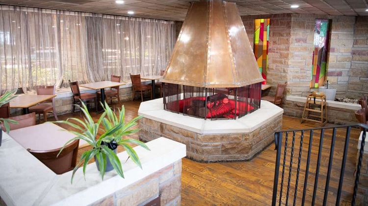 Quality Inn Somerset Lobby