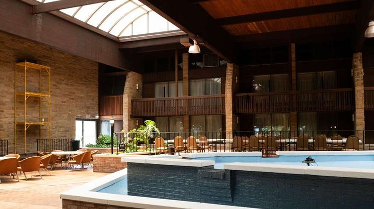 Quality Inn Somerset Pool