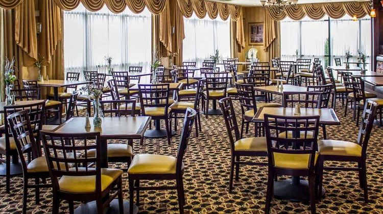 Comfort Suites Edinboro Restaurant