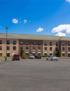 Comfort Suites Edinboro